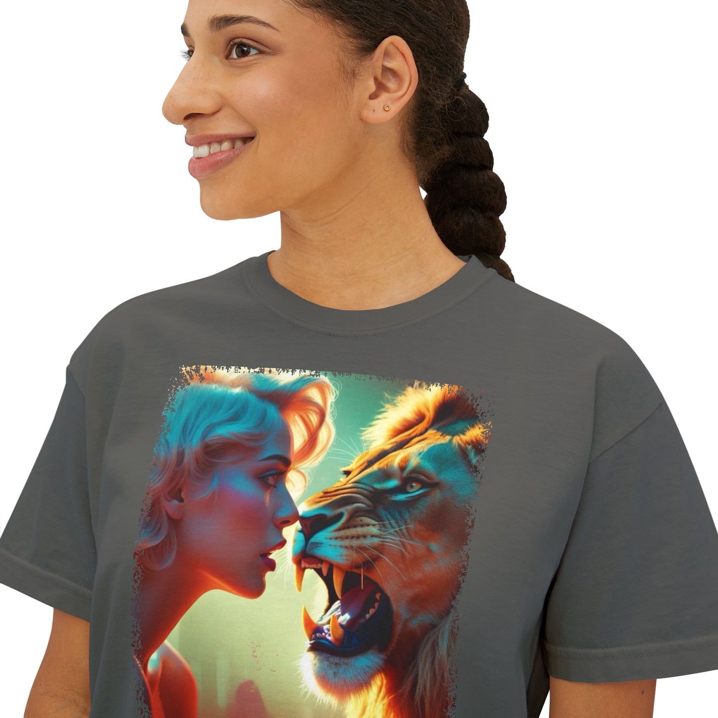 PERSONALIZE Eyes of the Unshaken - Oversized Boxy Fit Graphic T-shirt