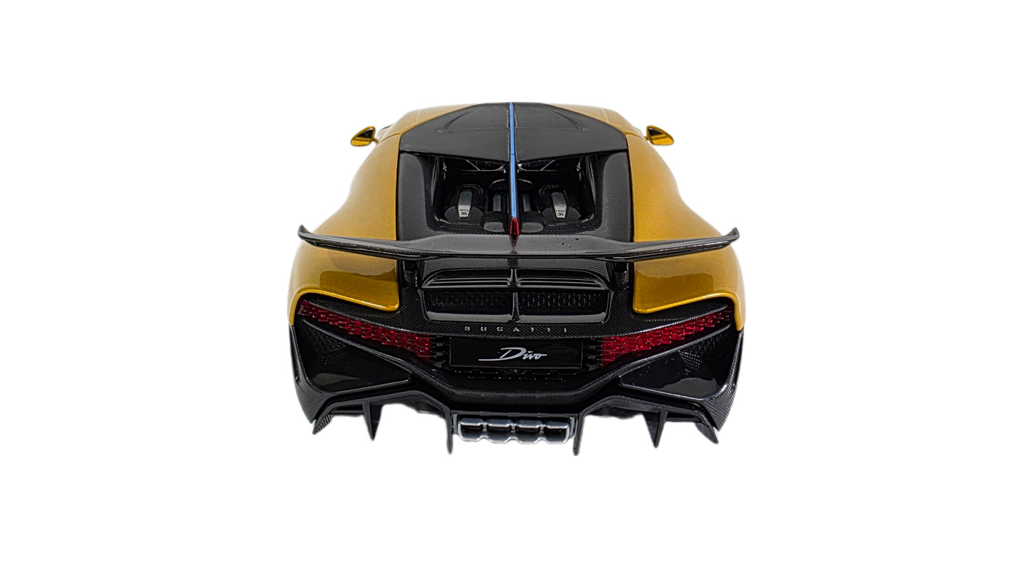 Maisto Special Edition Premium Die-Cast Bugatti Divo Model Car (1/18 Scale) by Burago