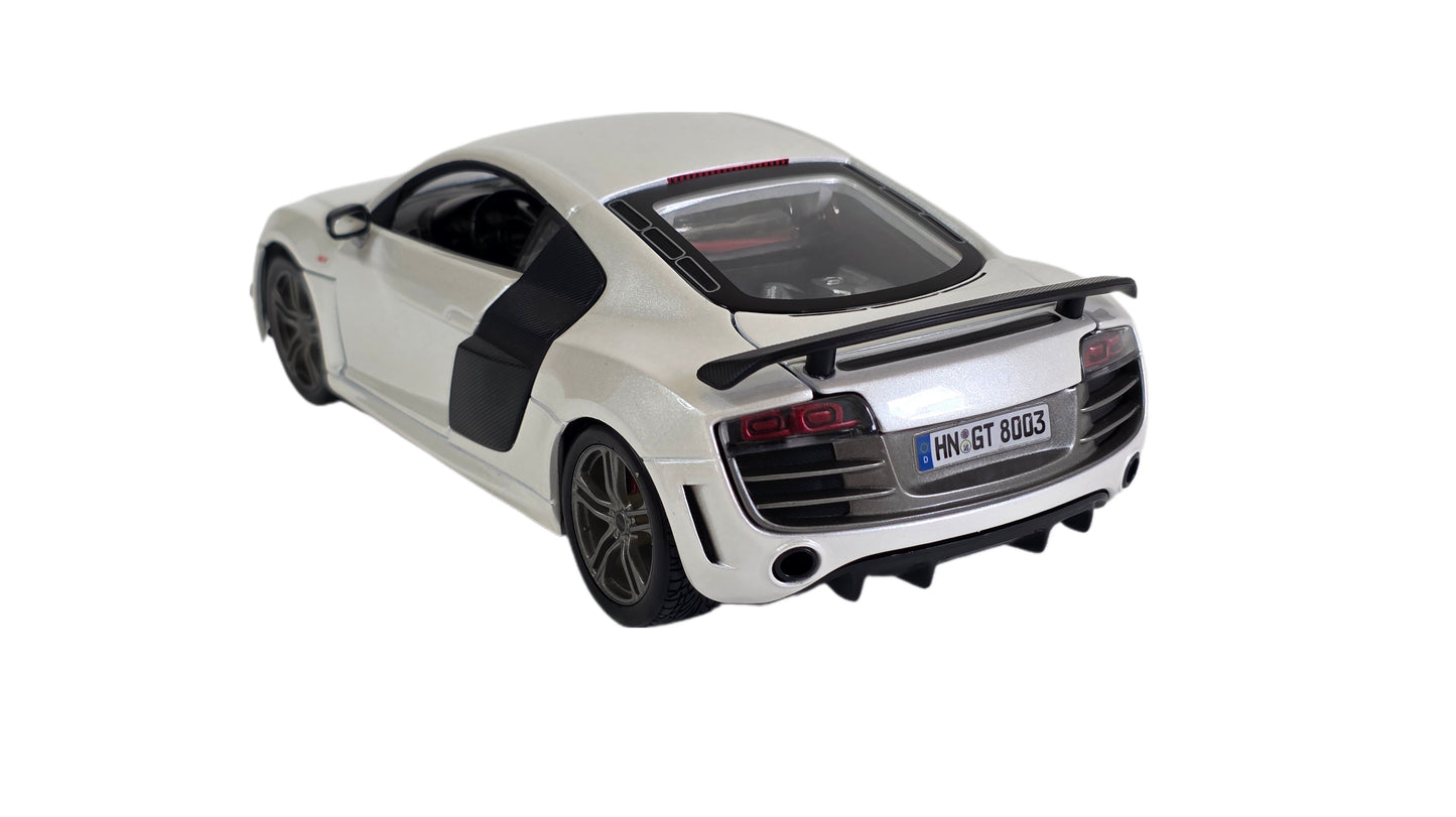 Maisto Special Edition Premium Die-Cast Audi R8 GT Model Car (1/18 Scale)