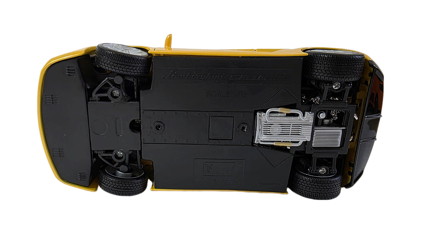 Maisto Special Edition Premium Die-Cast Lamborghini Gallardo Spyder Model Car (1/18 Scale) by Burago