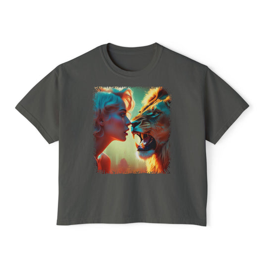 PERSONALIZE Eyes of the Unshaken - Oversized Boxy Fit Graphic T-shirt