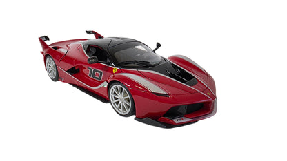Maisto Special Edition Premium Die-Cast Ferrari FXX K #10 Model Car (1/18 Scale)