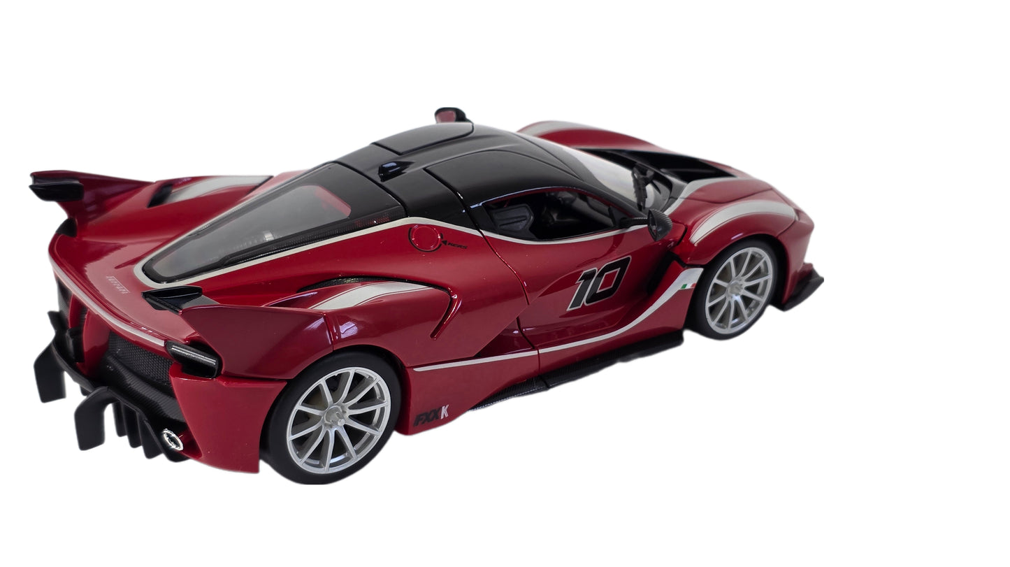 Maisto Special Edition Premium Die-Cast Ferrari FXX K #10 Model Car (1/18 Scale)