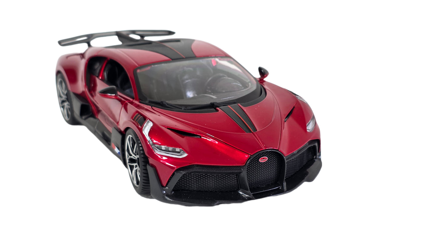 Maisto Special Edition Premium Die-Cast Bugatti Divo Model Car (1/18 Scale) by Burago.