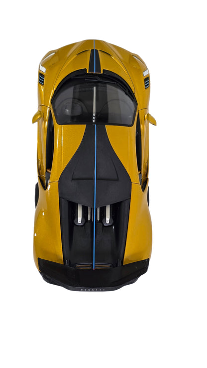 Maisto Special Edition Premium Die-Cast Bugatti Divo Model Car (1/18 Scale) by Burago