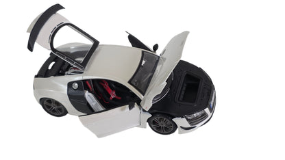Maisto Special Edition Premium Die-Cast Audi R8 GT Model Car (1/18 Scale)
