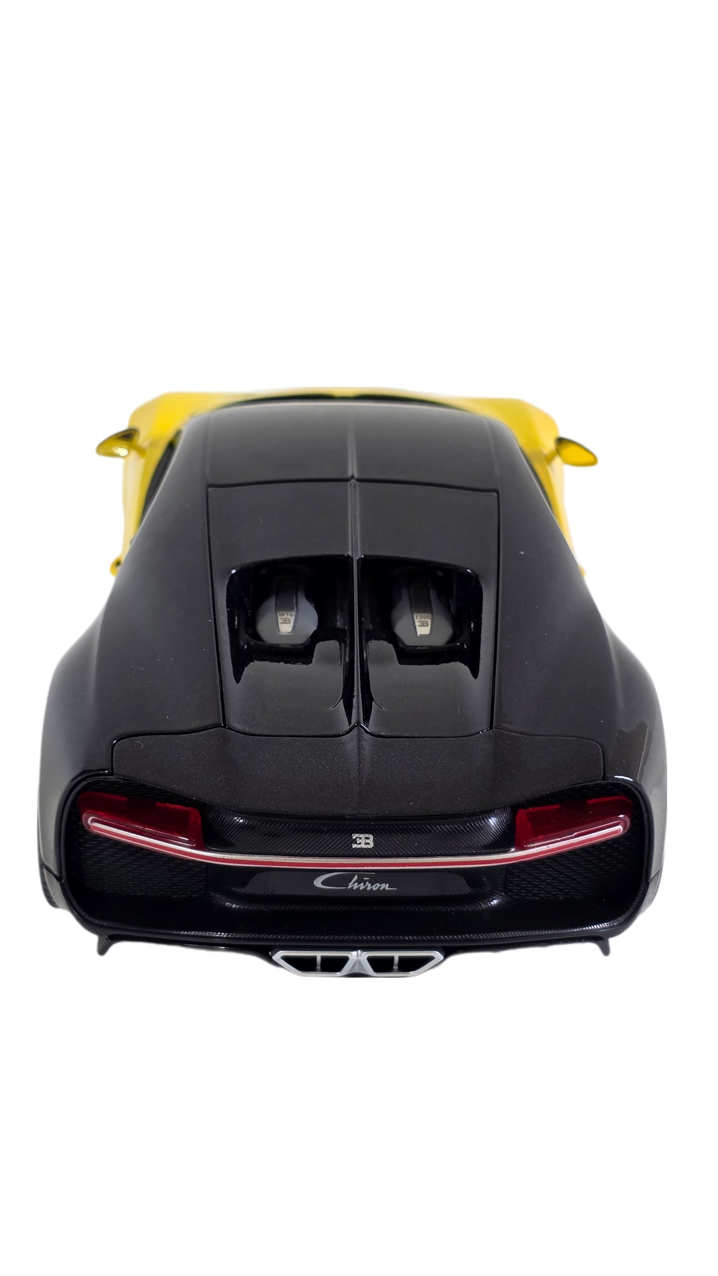 Maisto Special Edition Premium Die-Cast Bugatti Chiron Model Car (1/18 Scale) by Burago