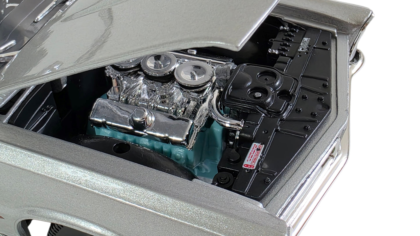 Maisto Special Edition Premium Die-Cast 1965 Pontiac GTO  Model Car (1/18 Scale)