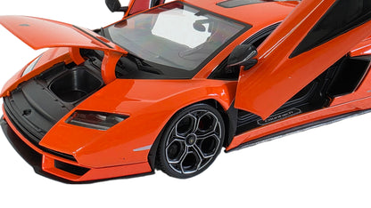 Maisto Special Edition Premium Die-Cast Lamborghini Countach LPI 800-4 Model Car  (1/18 Scale)