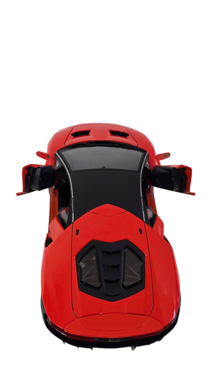 Maisto Special Edition Premium Die-Cast Lamborghini Centenario Model Car (1:18 Scale)