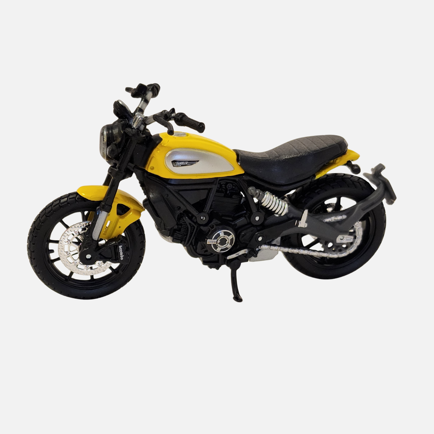 Maisto Motorcycles: Kawasaki ZX14, Ducati Scrambler, Honda CRF Africa Twin, KTM RC 390 1:18 Scale Dei-cast pack of 4