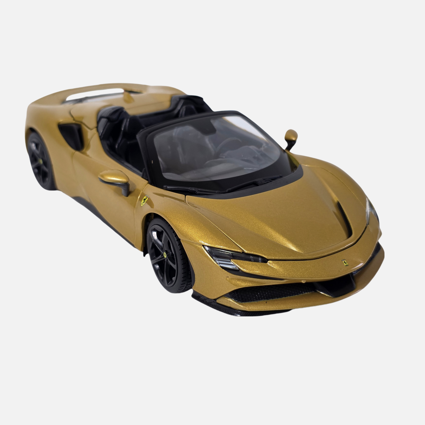 Maisto Ferrari SF 90 Spider Special Edition 1:18 Scale Die-Cast