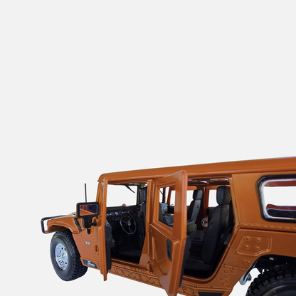 Maisto Hummer H1 Special Edition 1:18 Scale Die-Cast 10th Anniversary Edition