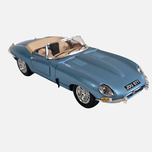 Maisto Jaguar E-type Cabriolet Special Edition 1:18 Scale Die-Cast by Burago