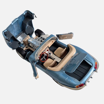 Maisto Jaguar E-type Cabriolet Special Edition 1:18 Scale Die-Cast by Burago