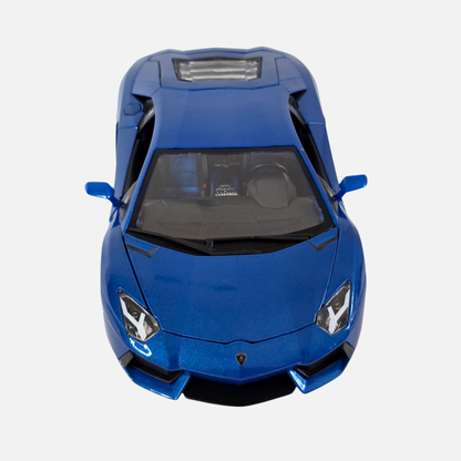 Maisto Lamborghini Aventador Coupe Special Edition 1:18 by Burago